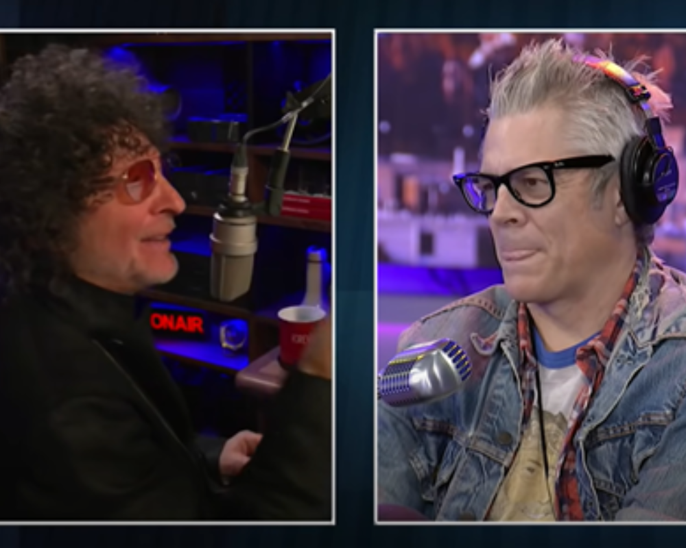 Image: Howard Stern and Johnny Knoxville discussing TMS therapy